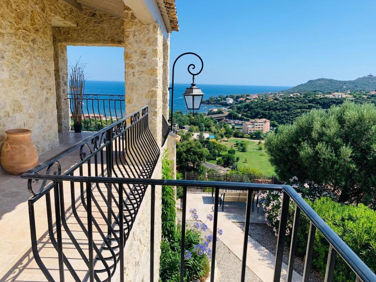 Villa Grand Baie Saint-Raphaël Extérieur photo