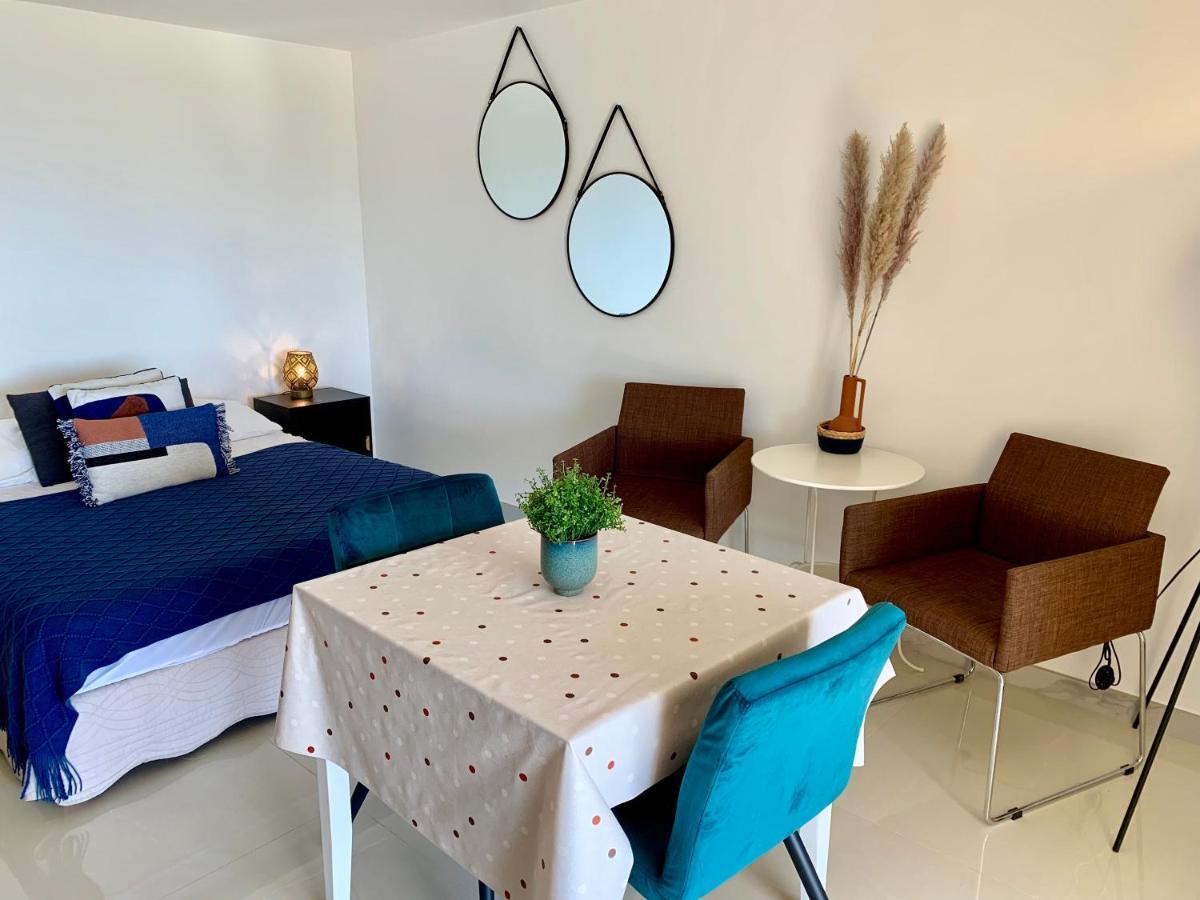 Villa Grand Baie Saint-Raphaël Extérieur photo