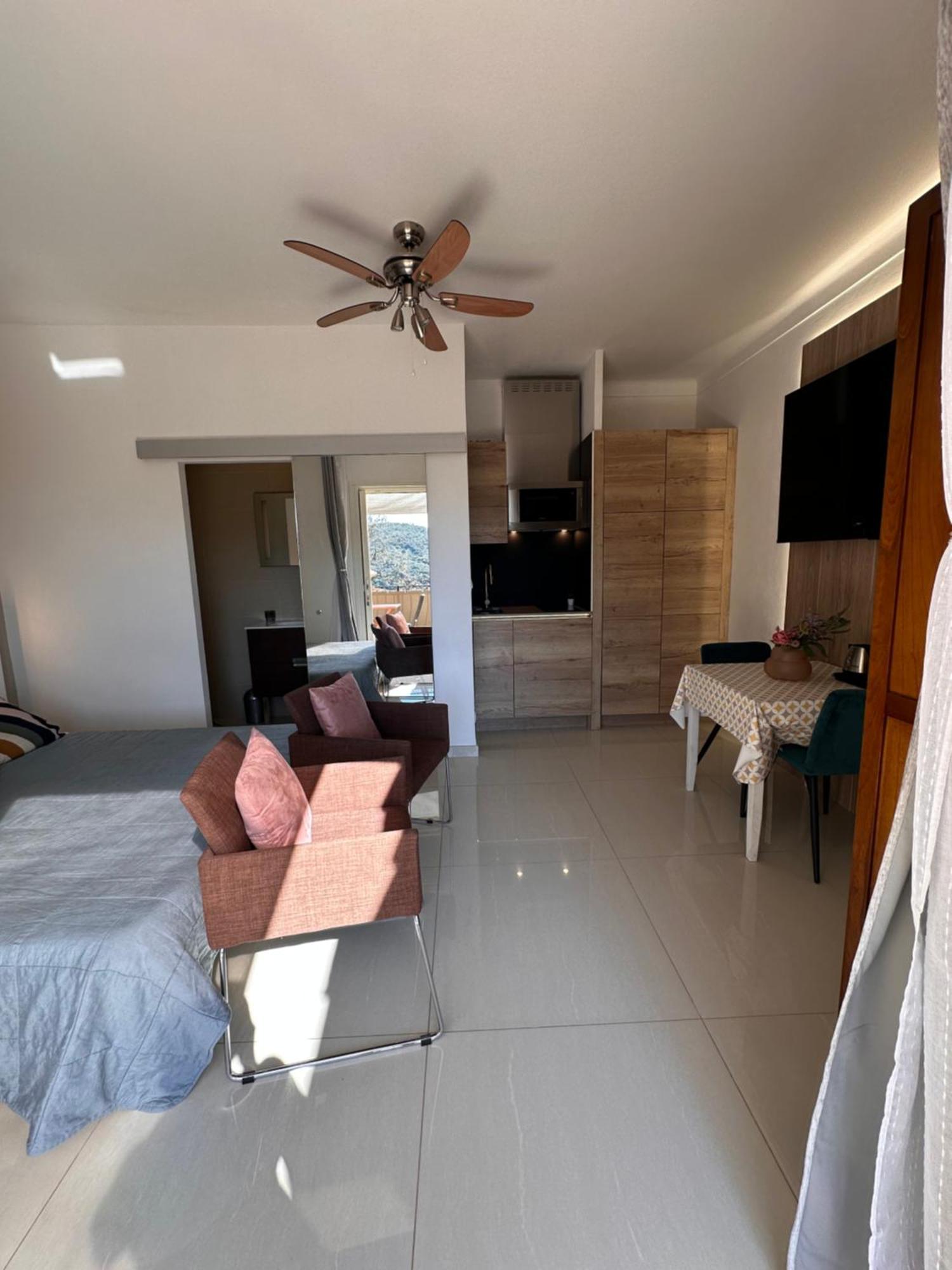 Villa Grand Baie Saint-Raphaël Extérieur photo