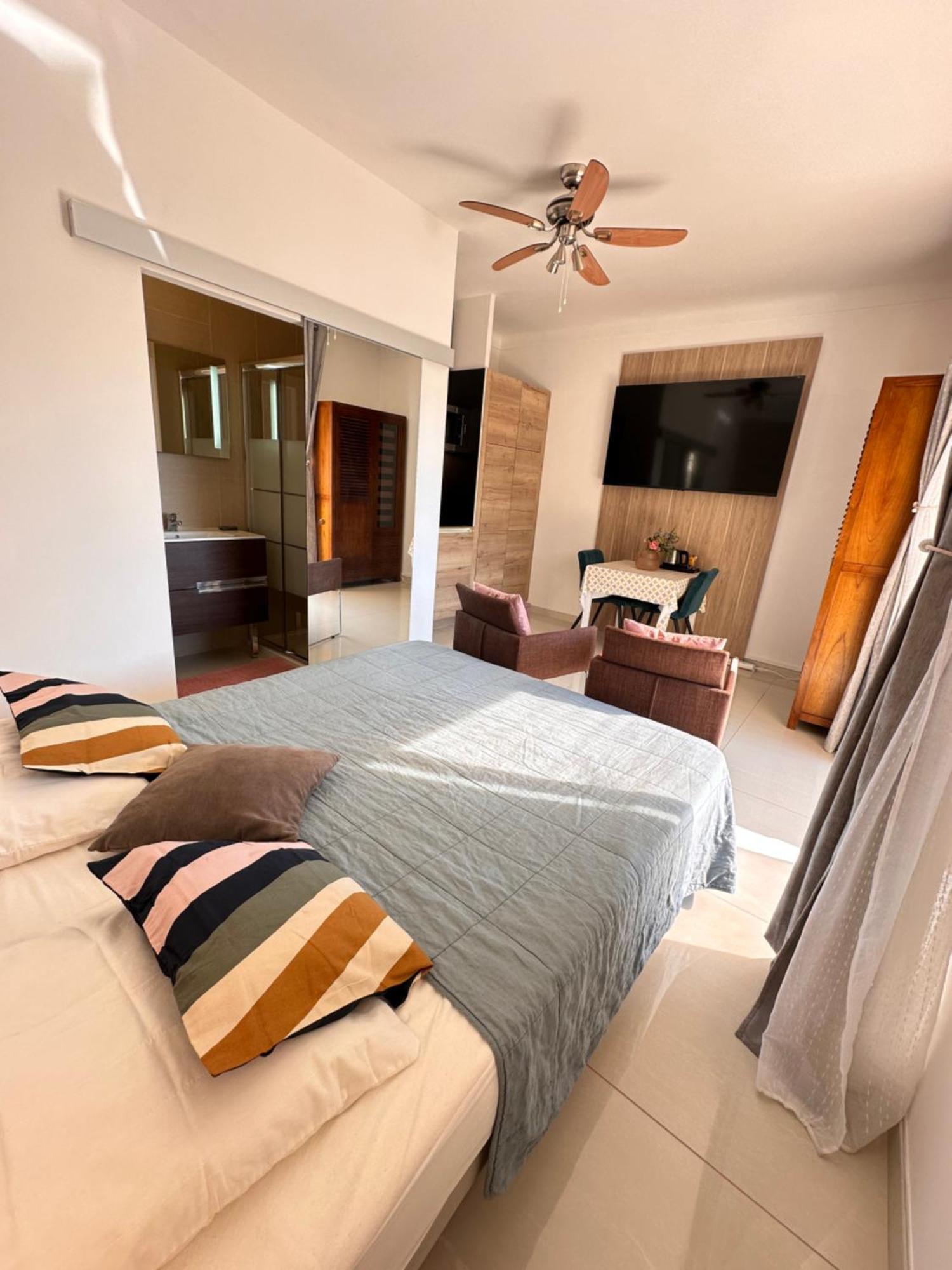 Villa Grand Baie Saint-Raphaël Extérieur photo