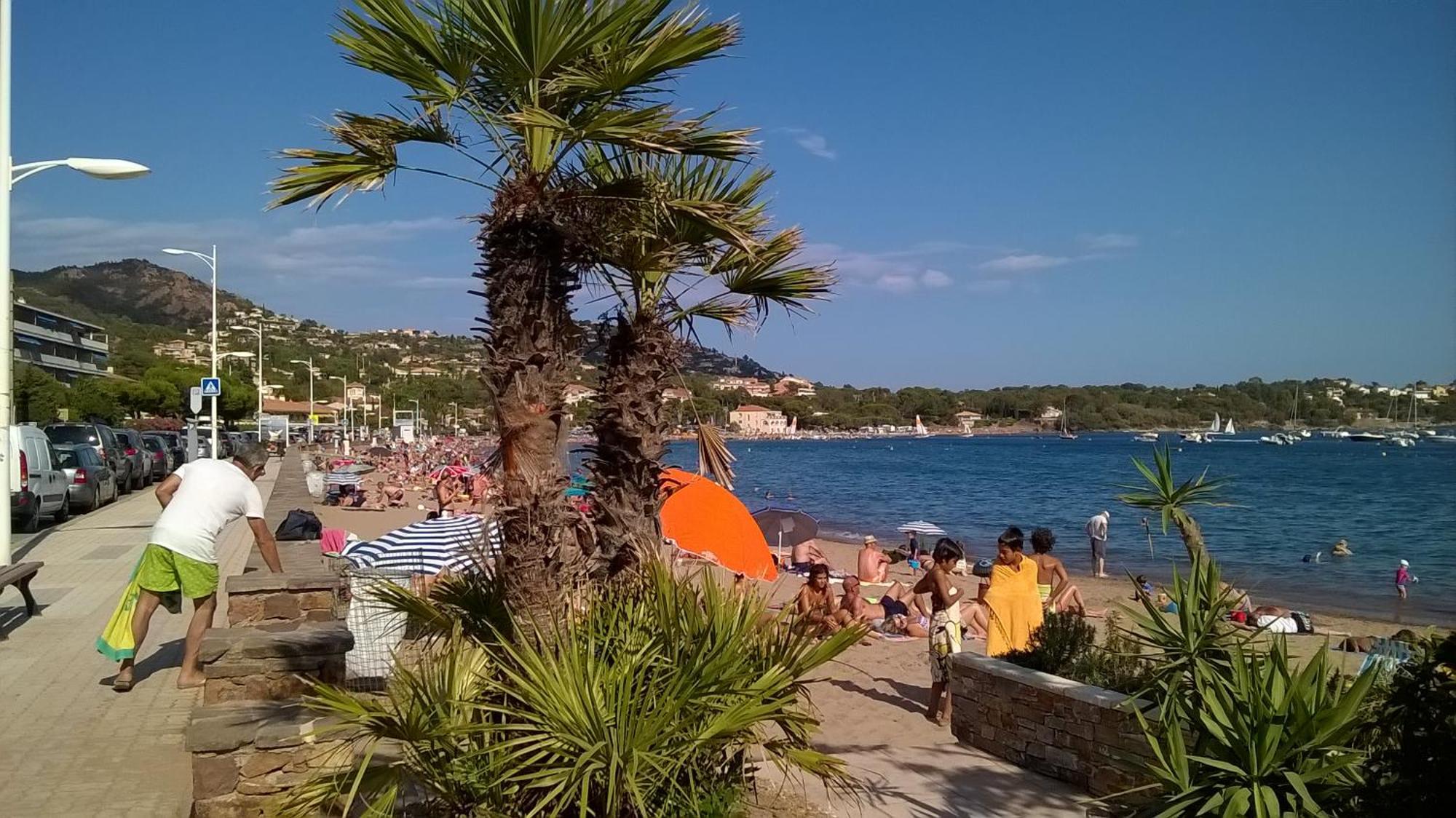 Villa Grand Baie Saint-Raphaël Extérieur photo