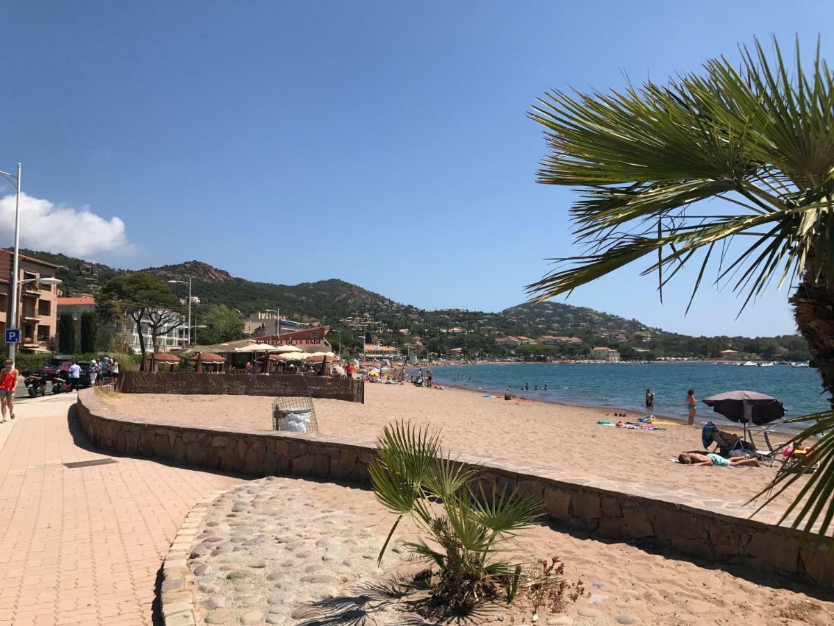 Villa Grand Baie Saint-Raphaël Extérieur photo